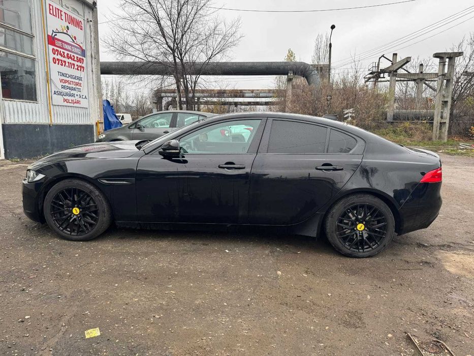 Vand Jaguar XE 2.0 D 2019