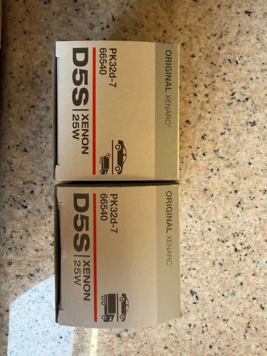 Крушки Osram D5S чисто нови