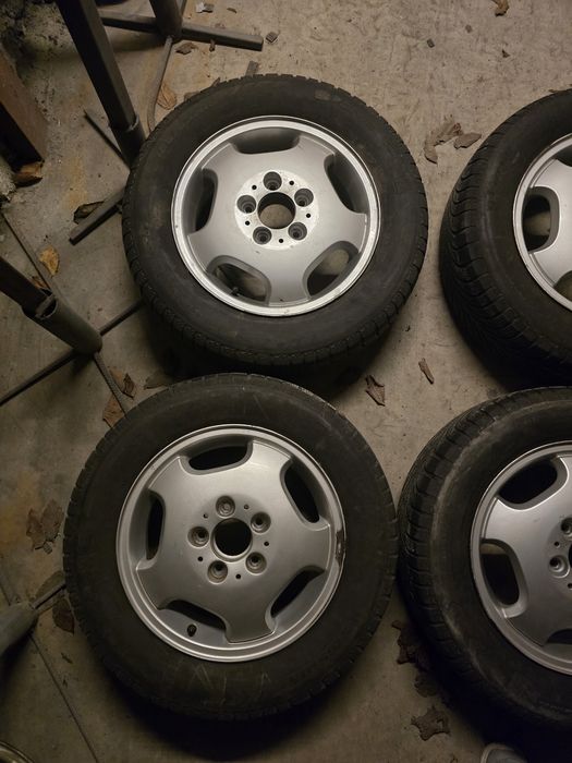 5х112 15 перфектни със зимни гуми