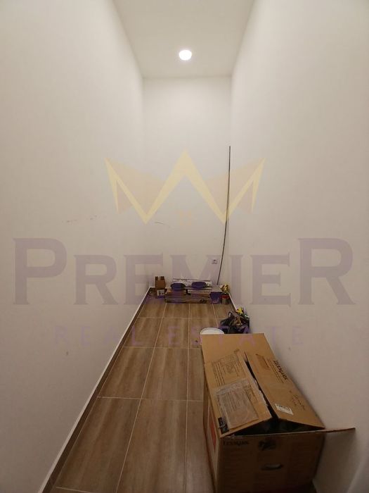 Дава се под наем Офис в Варна, Колхозен пазар - 152 кв.м за 1632 € - Снимка #11