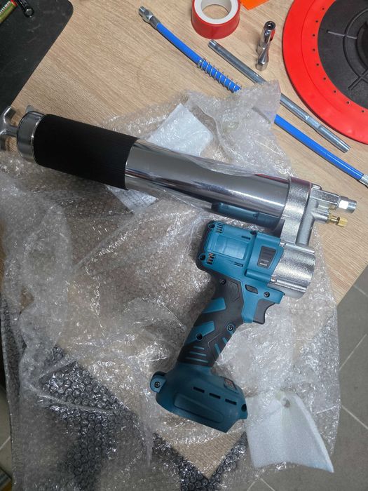 Pistol de ungere cu baterie WingFly pentru Makita 18 V