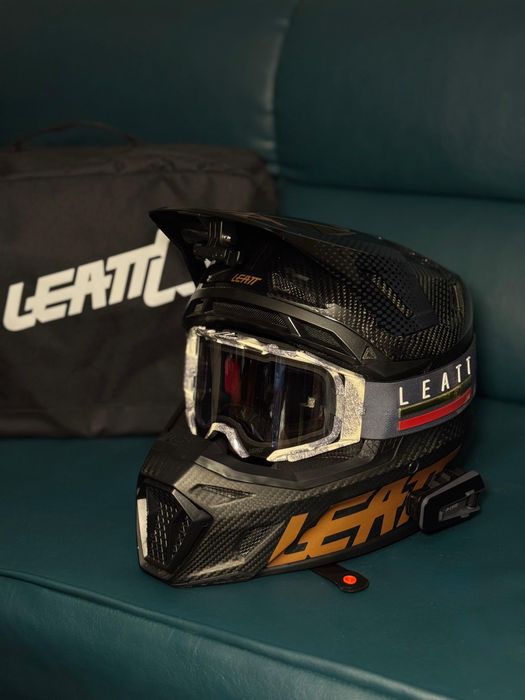 Casca moto Leatt 9.5 carbon ( enduro / adventure )