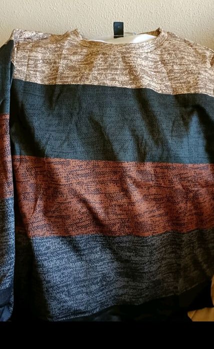 Bluza subtire in dungi