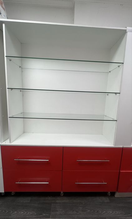 Витринные полки