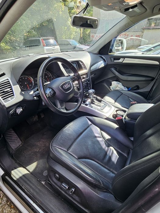 Ауди Q5 2013 г. Бензин