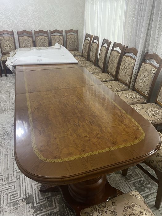 Продам стол со стульями 26 штук