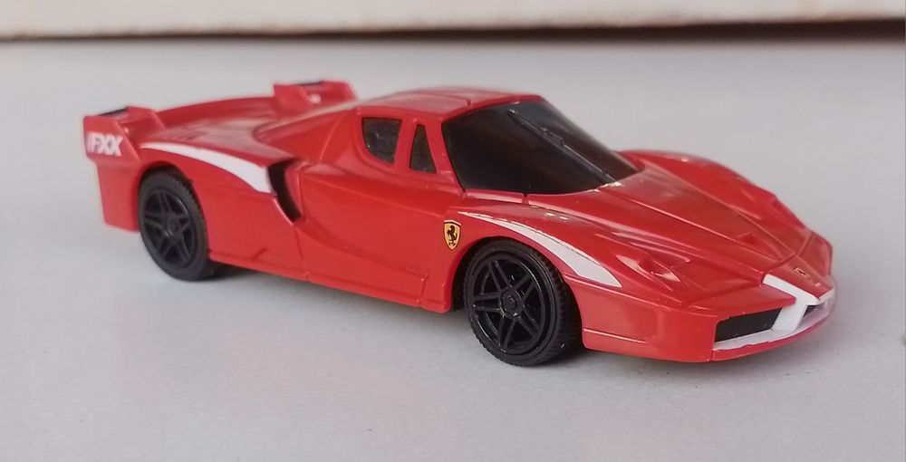 Ferrari FXX Evoluzione, мащаб 1/38