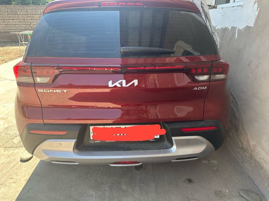 Продается Kia sonet Prestige 4 позиция