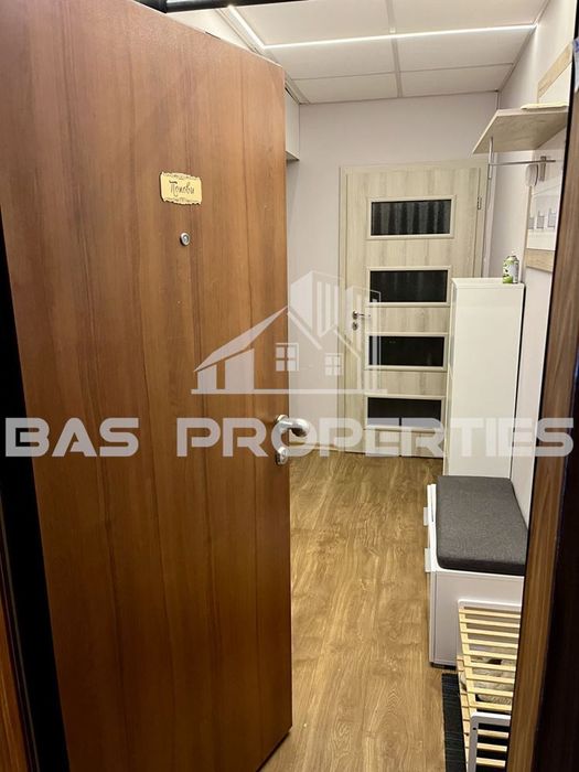 3-стаен в София-Фондови Жилища площ 61