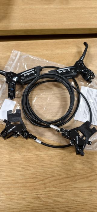 НОВИ ЧЕТИРИБУТАЛНИ SRAM Guide T предна и задна дискови спирачки колело