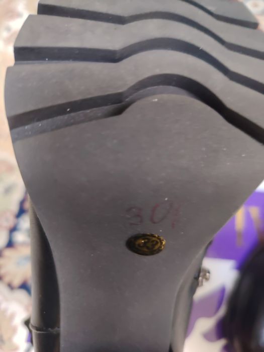 Продам ботильон малютку