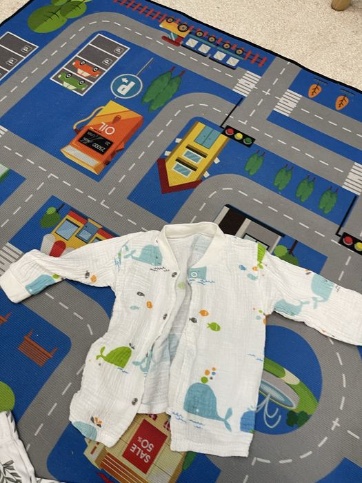 Продам детские вещи
