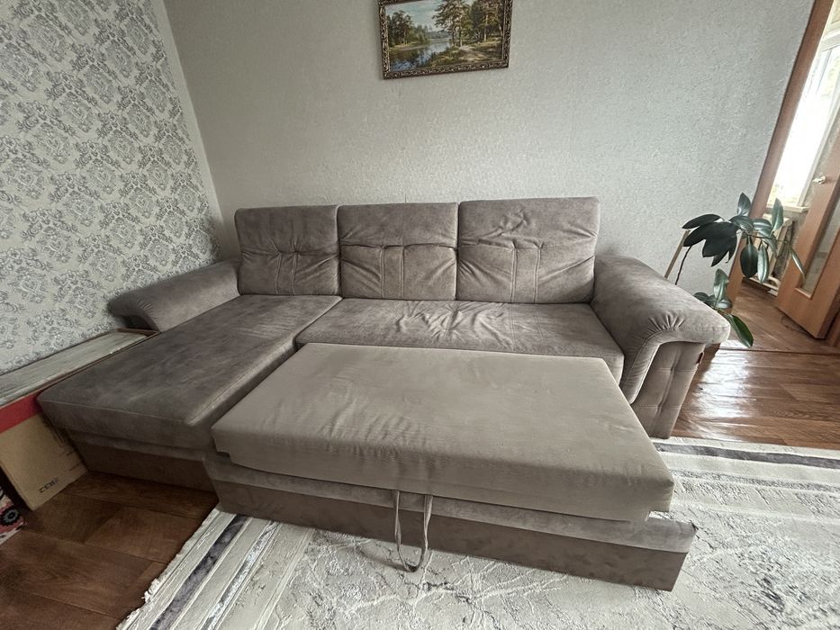 Продам угловой диван