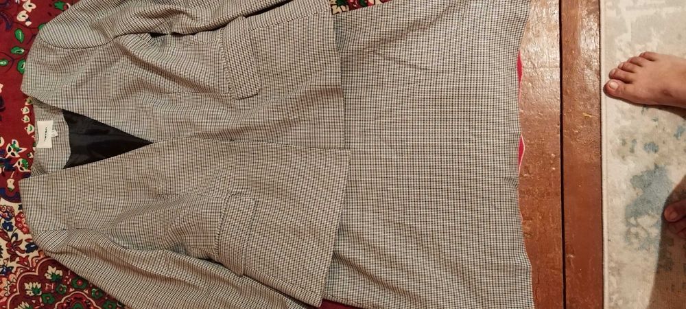 Костюм юбка сатылады