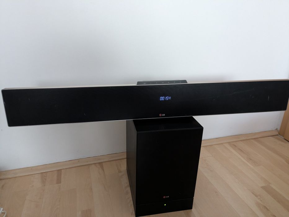 Vând home cinema LG