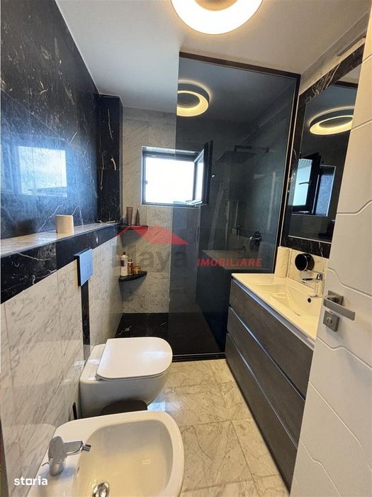 Apartament 3 camere, Ultramodern, zona de Sus