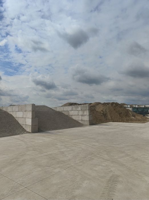 Cuburi beton tip LEGO