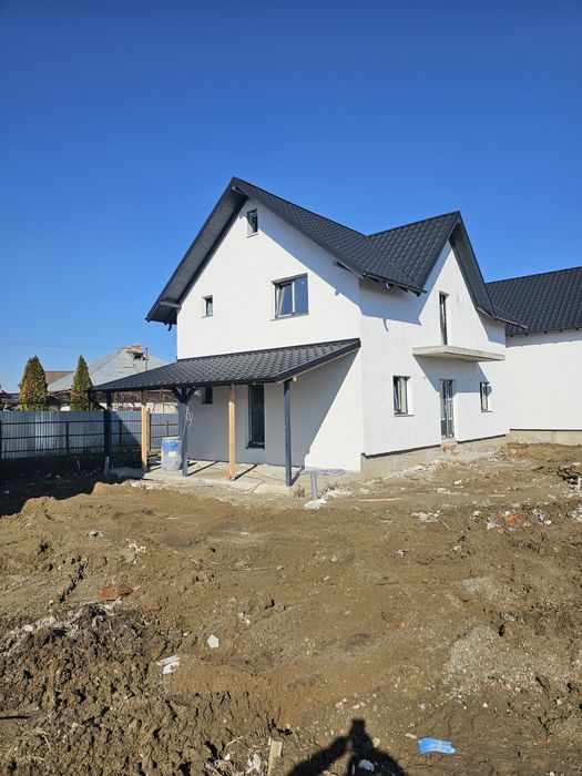 Se vinde casa p+m in Letea veche