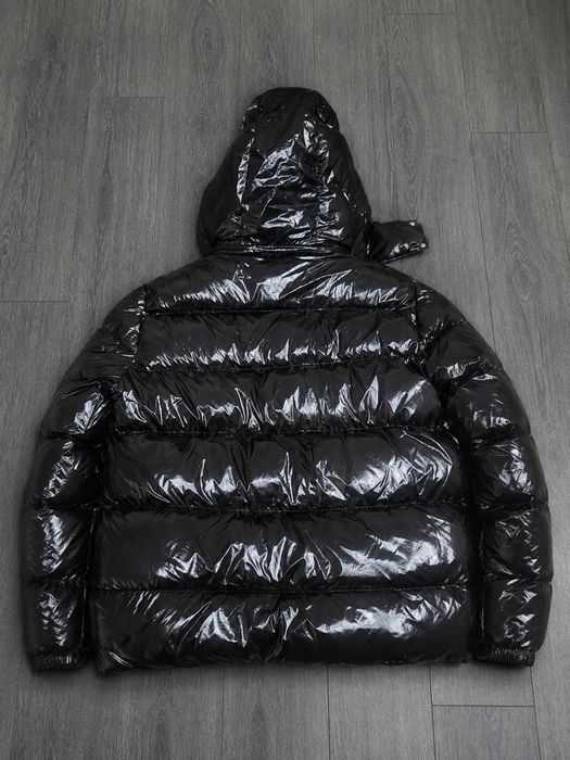 Geaca Moncler Maya Black (Model Lucios Cu Puf