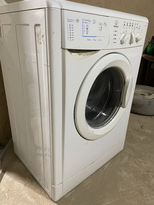 Indesit stiralka zapchastga sotiladi.