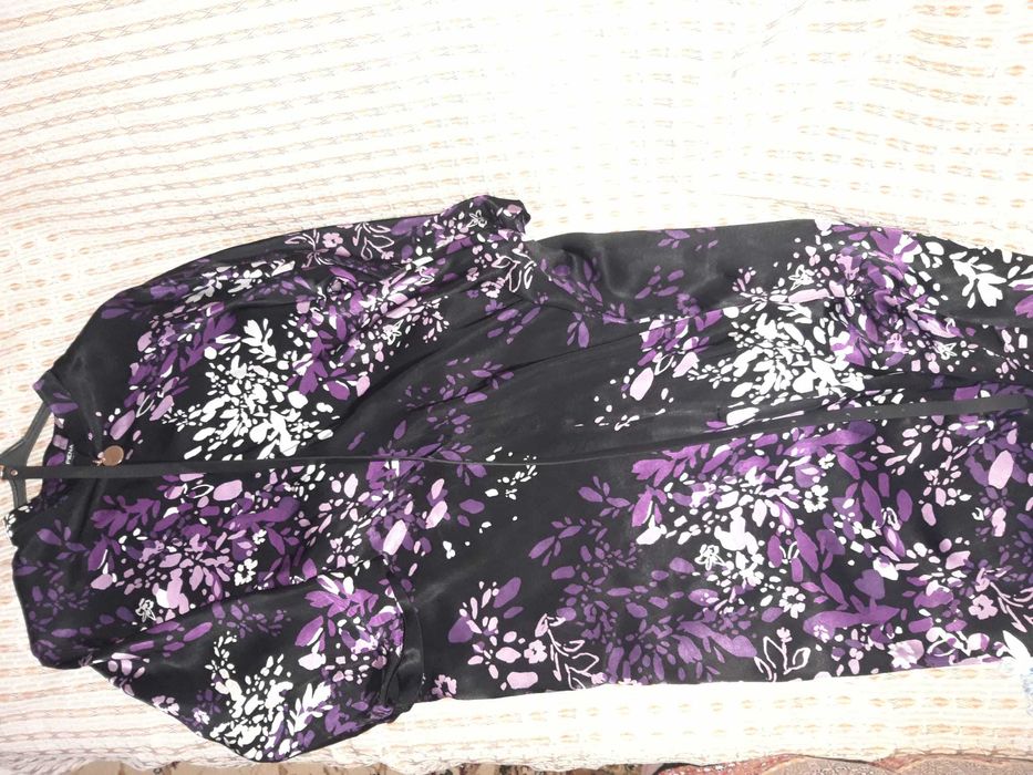 Женское вечернее платье