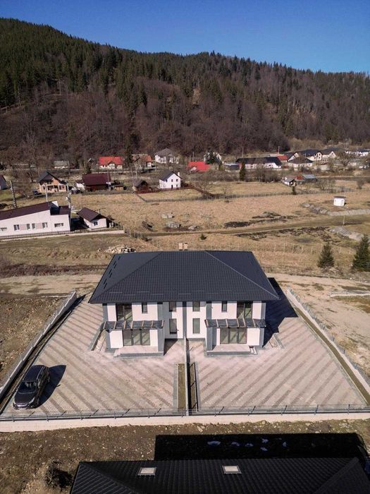 Duplex Brodina – zona centrală | 214 mp util / locuință