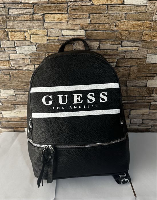 Раница  new Guess
