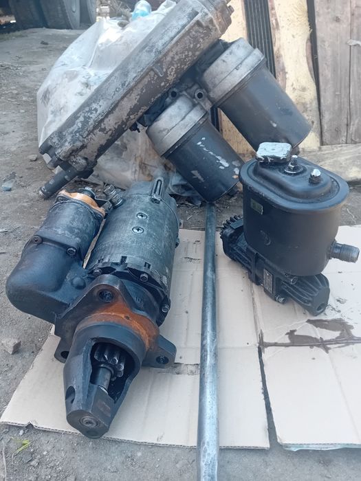 Продам запчасти двигателя Камаз евро2