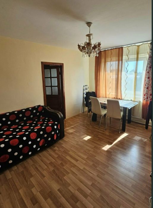 apartament de inchiriat cu doua camere, micro 5