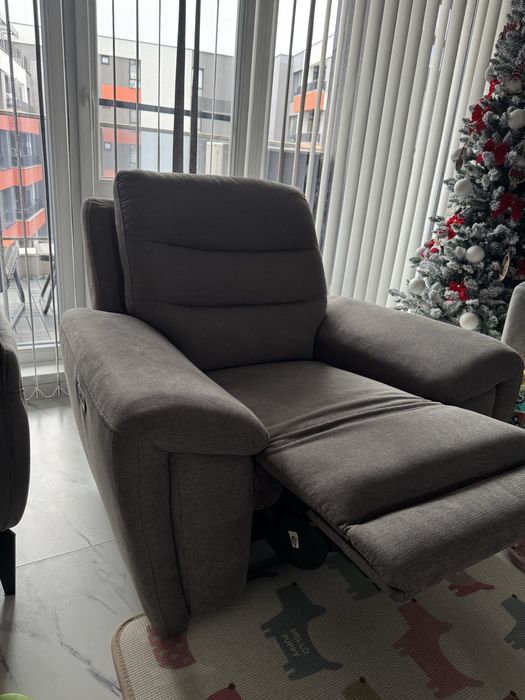 Фотьойл с електрически механизъм сив