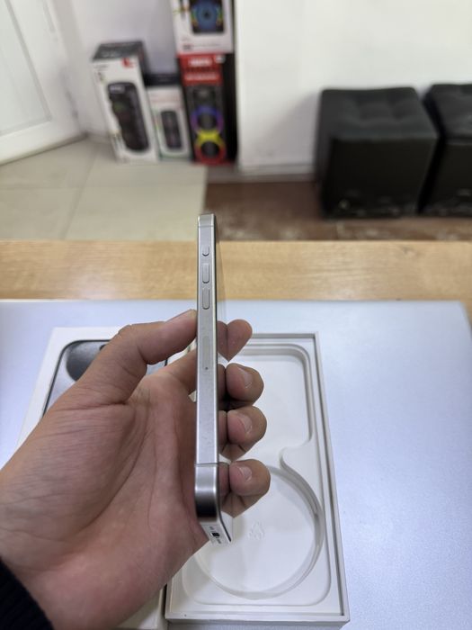 Айфон 15 про 256гб запчасть