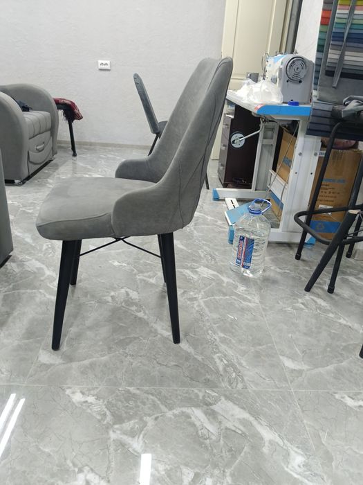 Продам отличные стулья