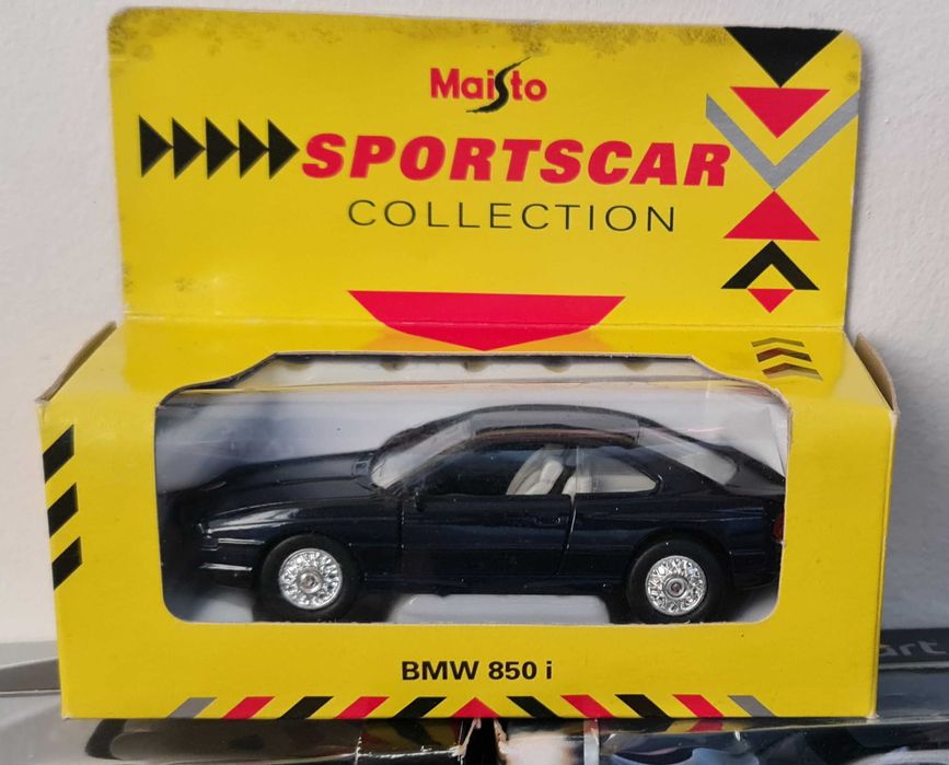 WELLY Auto Club 1 34 м. Maisto Sportscar