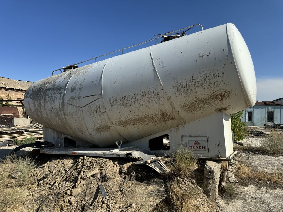 Бочка цементавоз с кампресором