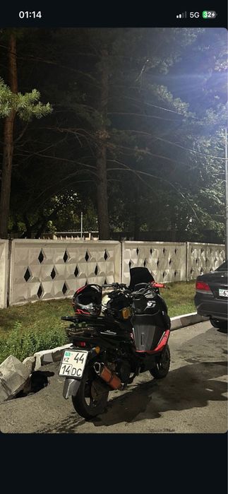 Продам скутер 165сс