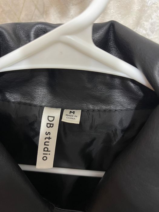 Продам коженку .