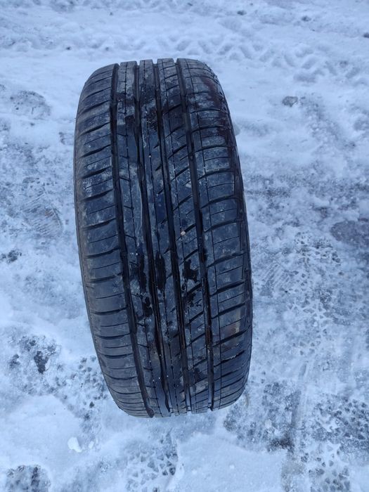 Продам шины. R17