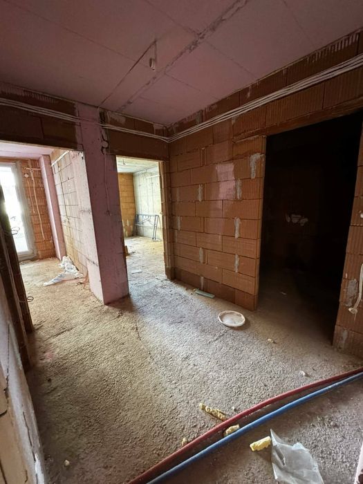 Тристаен апартамент в Красна поляна