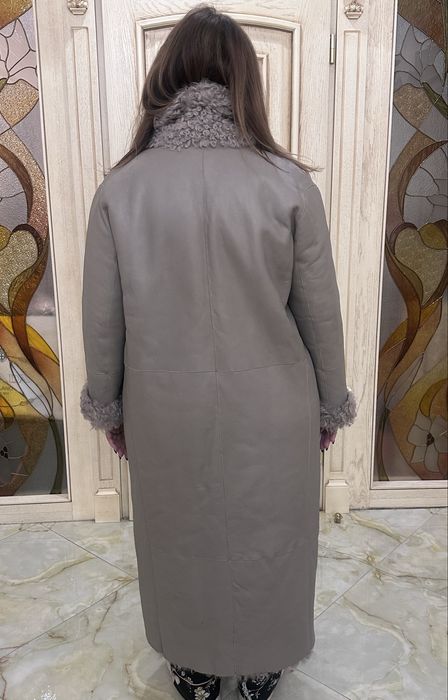 Стильная двусторонняя  дубленка !