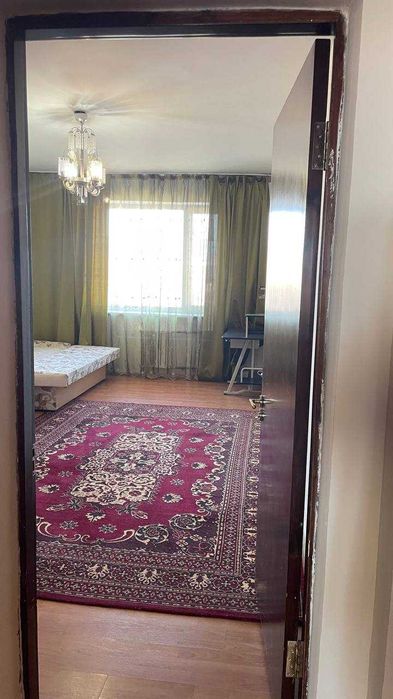 4 х комнатная квартира