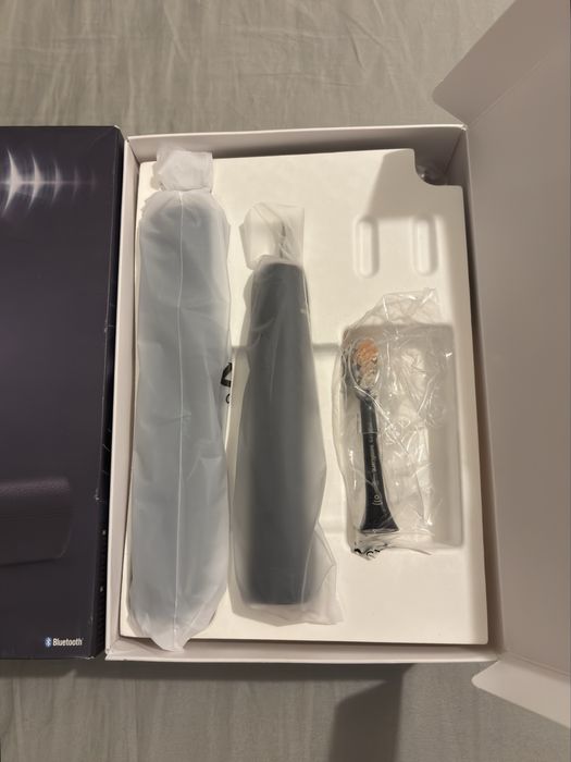 Periuta Electrica Philips Sonicare 9900 DiamondClean Prestige - Noua