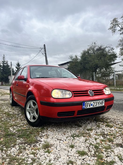 VOLKSWAGEN Golf 2000 — imagine 1