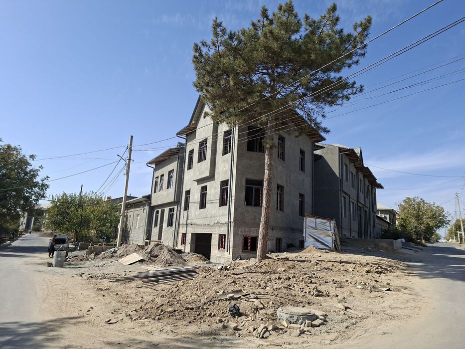 Участка сотилади урикзор махалла