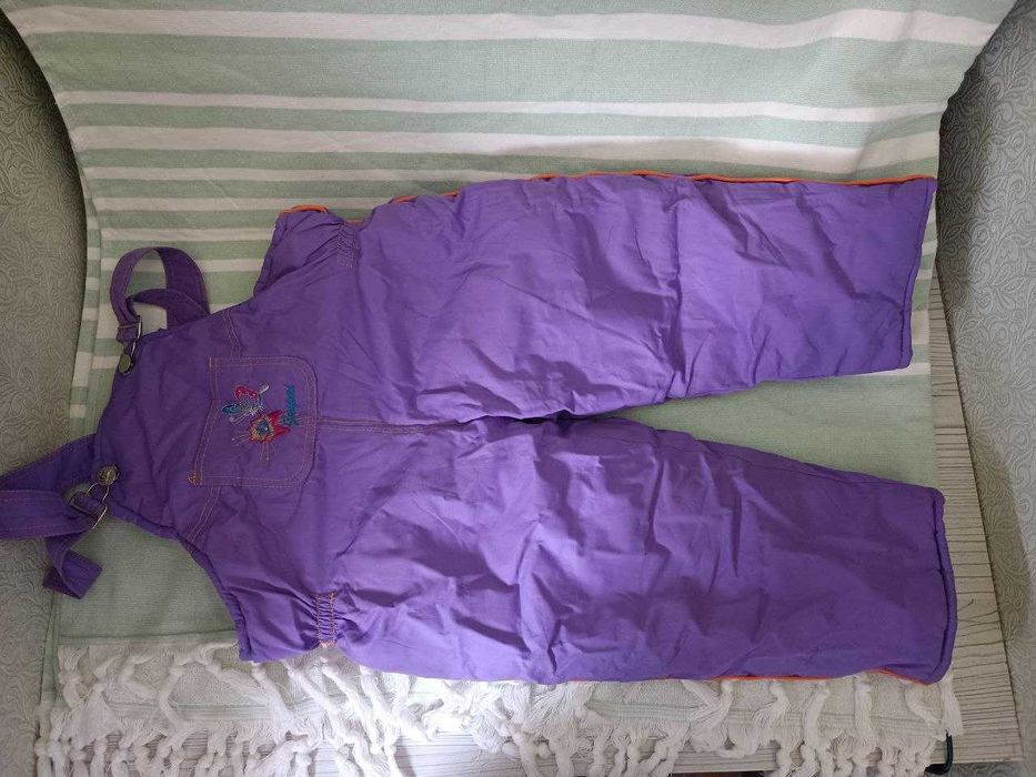 Продаю двойку (куртка и комбинезон)очень теплую на 3-4г