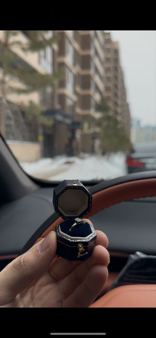 Помолвочное кольцо