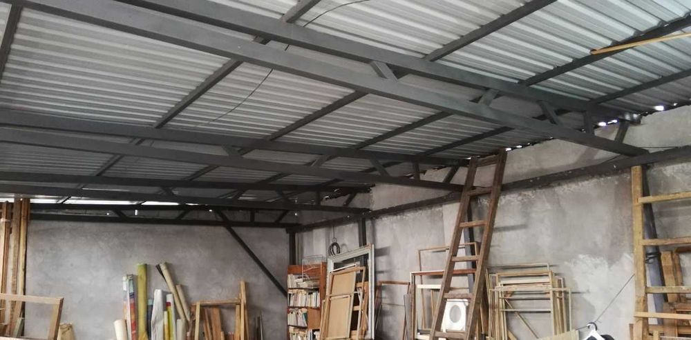 Участок с 2 домами