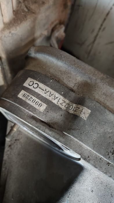 продам запчасти субару