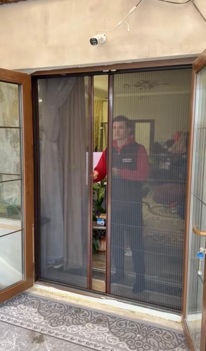 Москитные сетки плиссе, раздвижные.