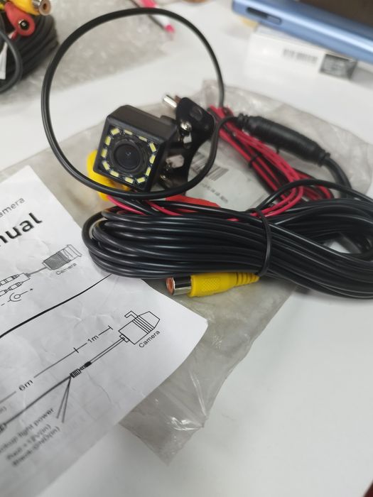 Камера за задно виждане с нощен режим - 8 LED.