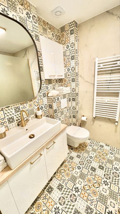 Apartament 2 camere la mare, in Saturn, cazare regim hotelier.